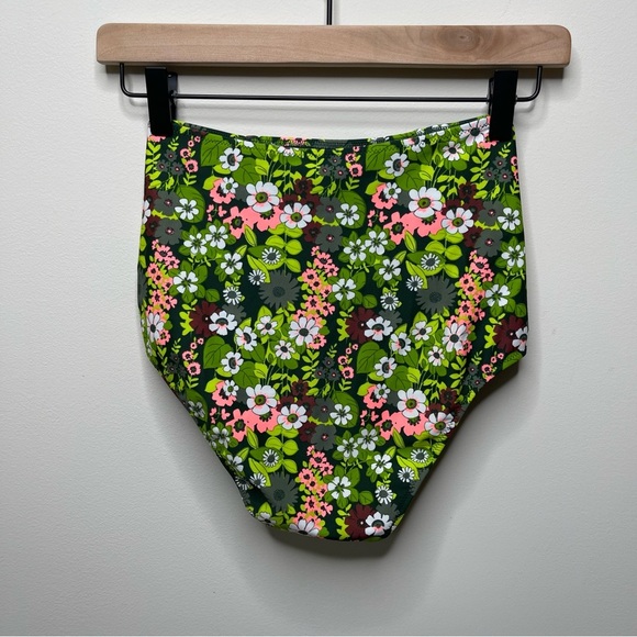 Aerie The Sunny side up floral Bikini Top and High Waisted Bikini Bottom 70’s - Picture 9 of 14